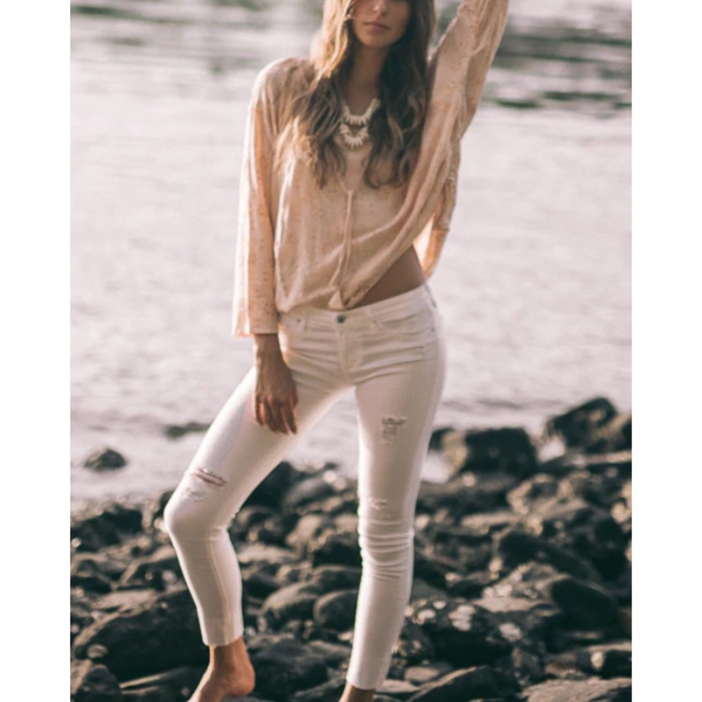 AG ADRIANO GOLDSCHMIED WHITE DISTRESSED SKINNY LEGGING JEANS Size 27